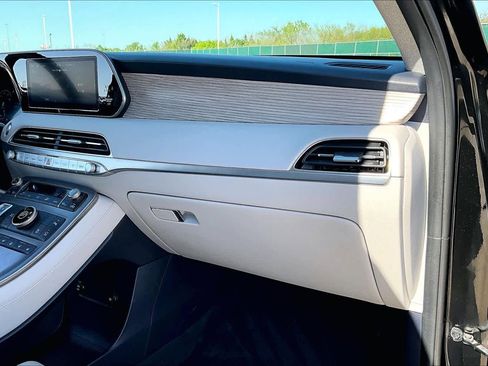 Used 2021 Hyundai Palisade Limited w/ Cargo Package FWD image 18