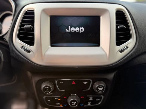 Used 2019 Jeep Compass Sport AWD/4WD image 25