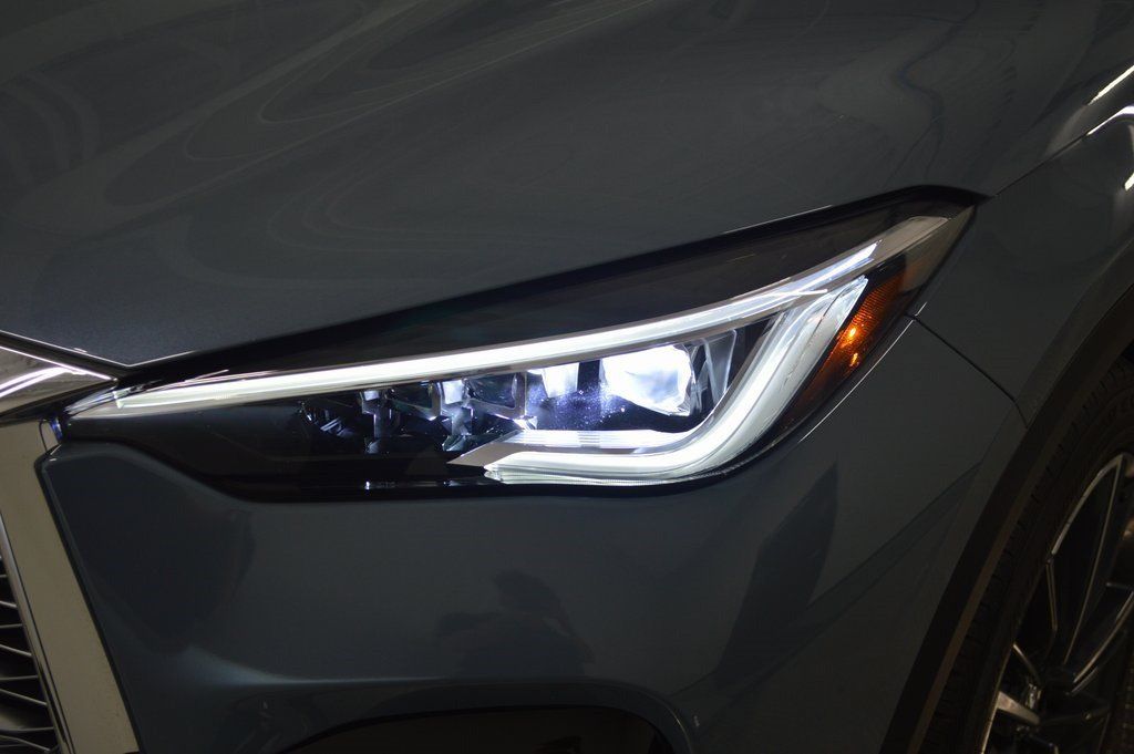 New 2025 INFINITI QX55 Sensory w/ Lighting Package AWD/4WD image 11