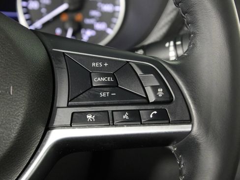 Certified 2022 Nissan Sentra SV image 27