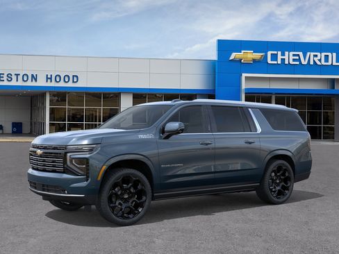New 2026 Chevrolet Suburban High Country AWD/4WD image 2