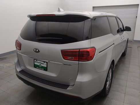 Used 2021 Kia Sedona LX FWD image 7