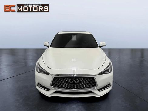 Used 2017 INFINITI Q60 w/ Premium Package image 8