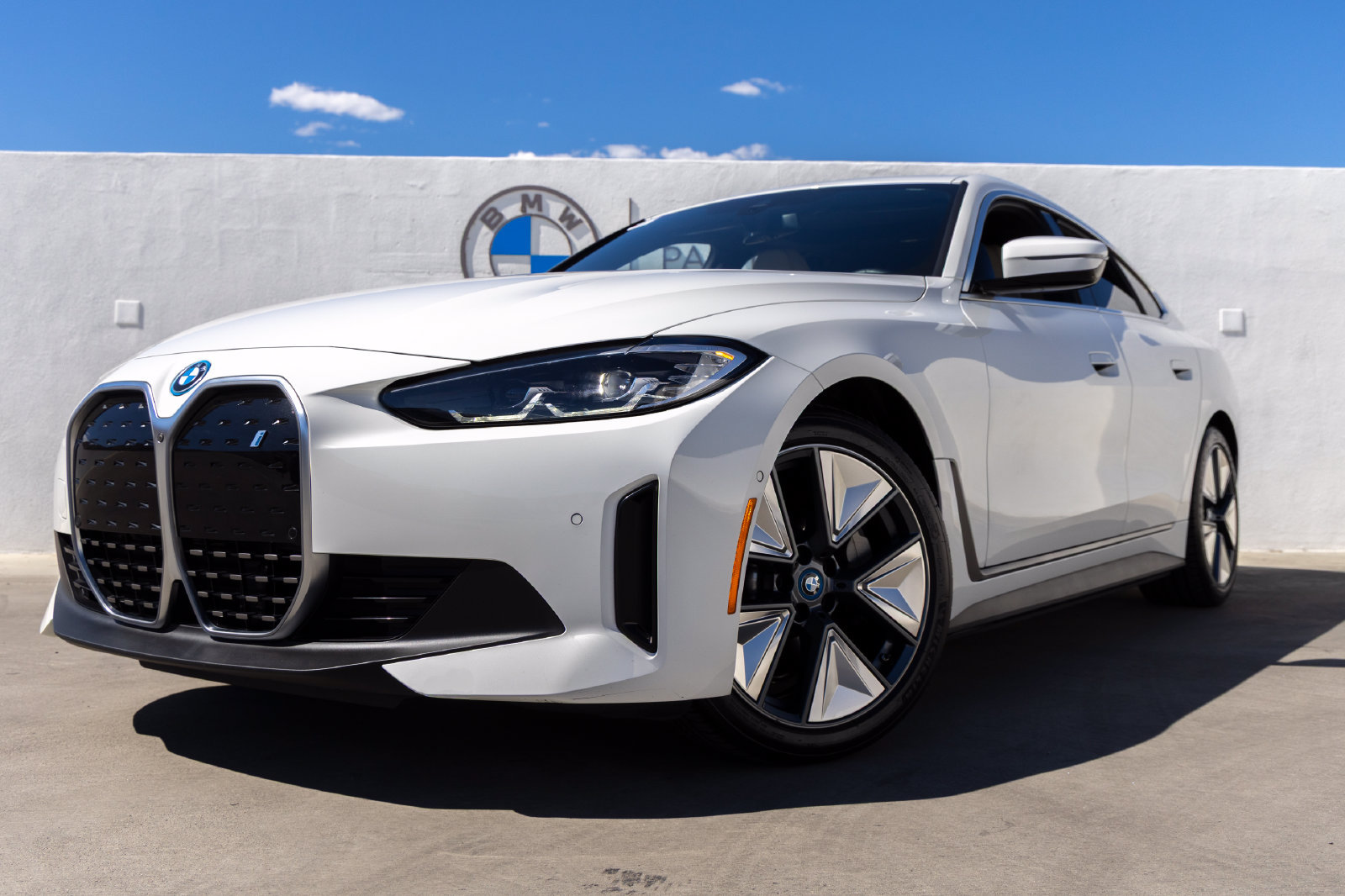 Certified 2024 BMW i4 eDrive35 w/ Premium Package RWD image 8