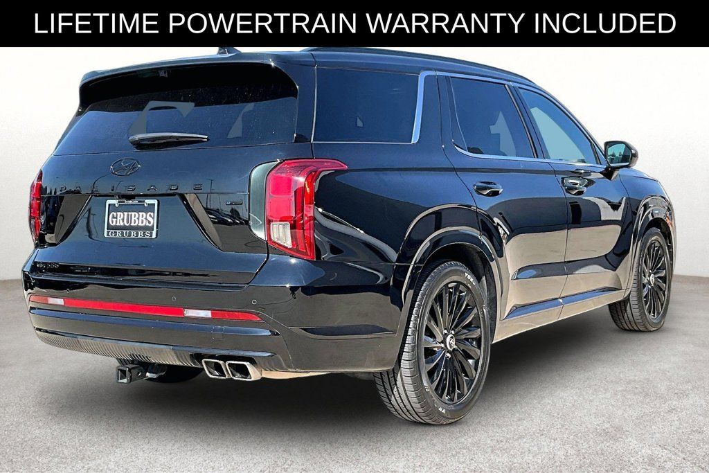 Used 2024 Hyundai Palisade Calligraphy AWD/4WD image 2