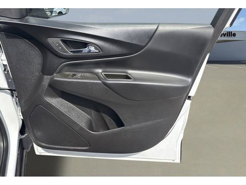 Used 2024 Chevrolet Equinox LT image 26