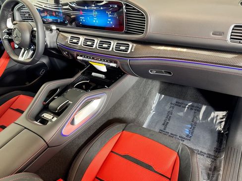 New 2026 Mercedes-Benz GLE 53 AMG 4MATIC Coupe image 27