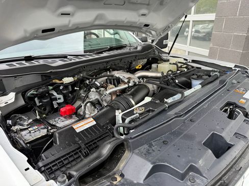 Used 2025 Ford F350 Lariat AWD/4WD image 48