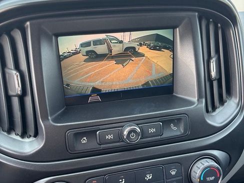 Used 2022 Chevrolet Colorado W/T RWD image 22