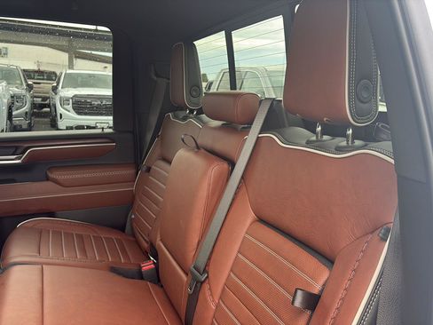 Used 2026 GMC Sierra 2500 Denali Ultimate w/ Max Trailering Package AWD/4WD image 30