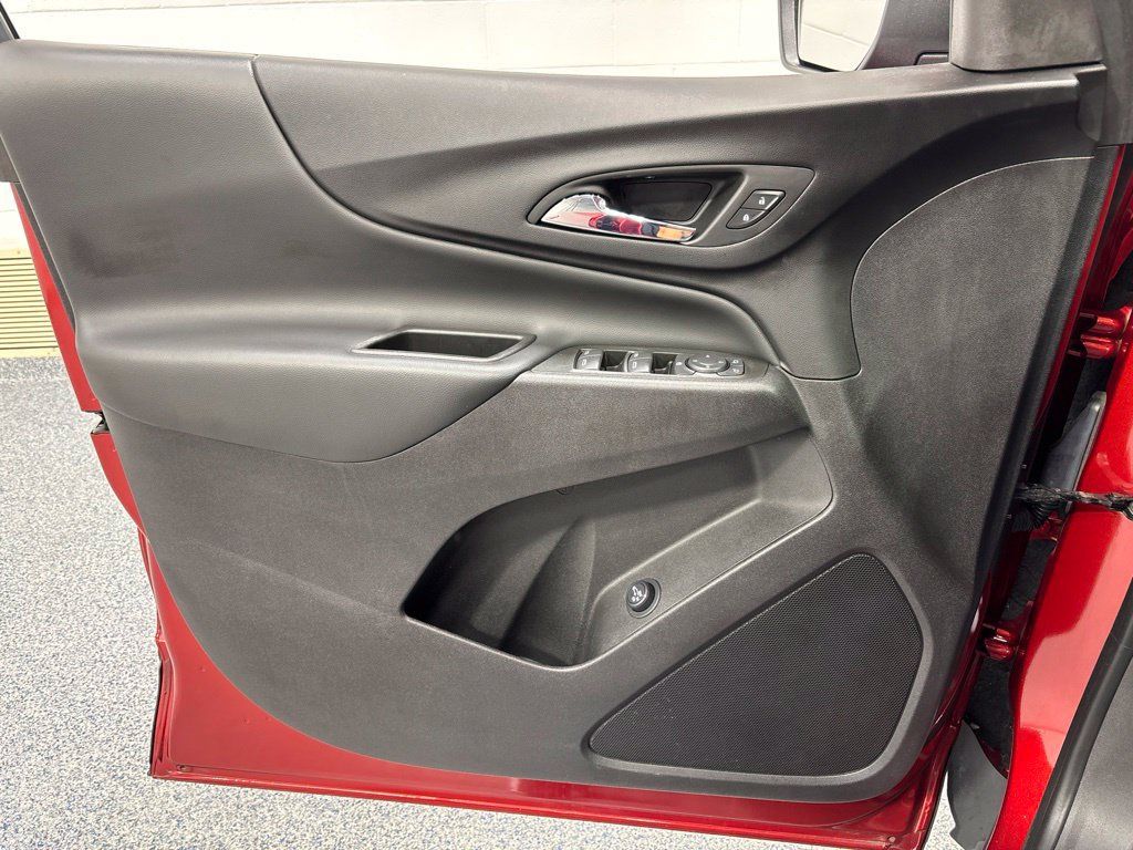 Used 2024 Chevrolet Equinox LT w/ LPO, Floor Liner Package AWD/4WD image 28