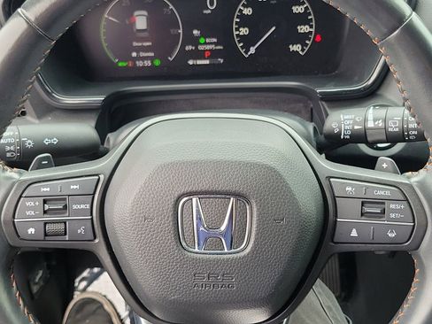 Used 2024 Honda CR-V Sport image 6