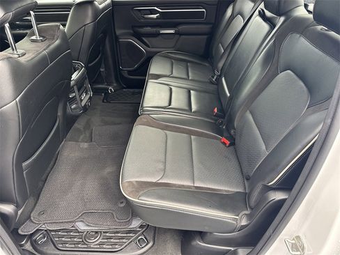 Used 2024 RAM 1500 Laramie image 20