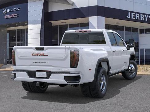 New 2026 GMC Sierra 3500 Denali Ultimate image 28