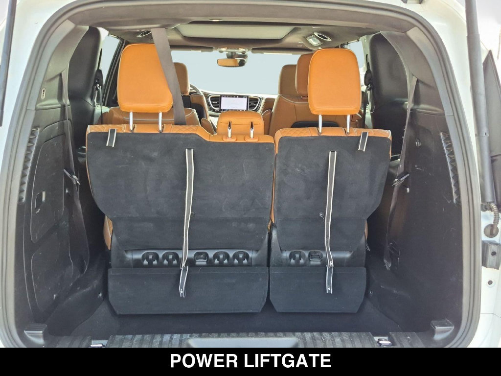 Used 2023 Chrysler Pacifica Pinnacle FWD image 25