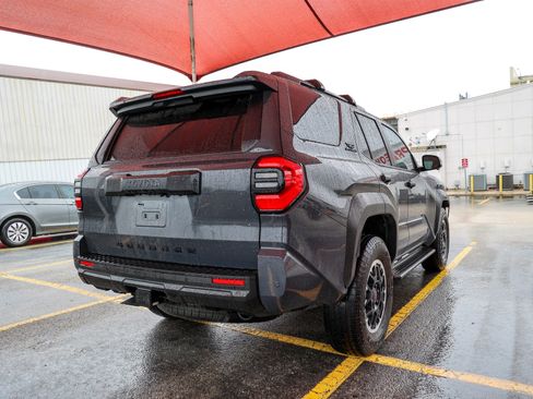 Used 2026 Toyota 4Runner TRD Off-Road Premium AWD/4WD image 8