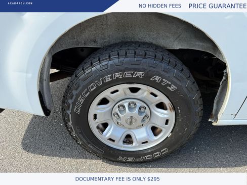 Used 2016 Nissan NV 2500 SV RWD image 19