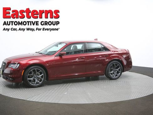 Used 2023 Chrysler 300 S image 59