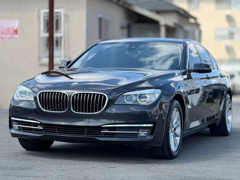 Used 2014 BMW 740i RWD image 5