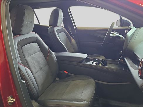 Used 2025 Chevrolet Blazer EV RS image 13