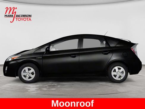 Used 2010 Toyota Prius Four w/ Solar Roof Pkg FWD image 4