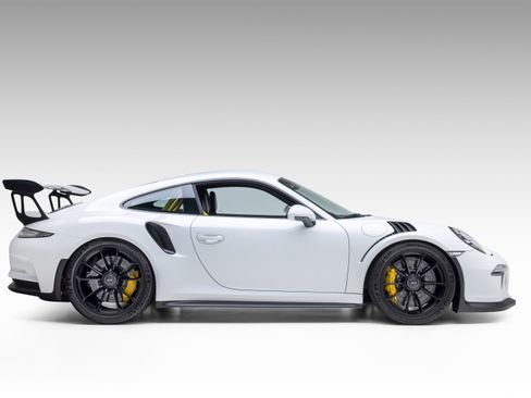 Used 2016 Porsche 911 GT3 RS image 12
