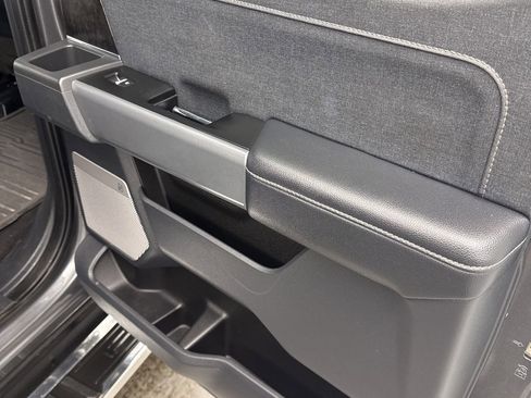 Used 2023 Ford F350 Lariat w/ Chrome Package image 42