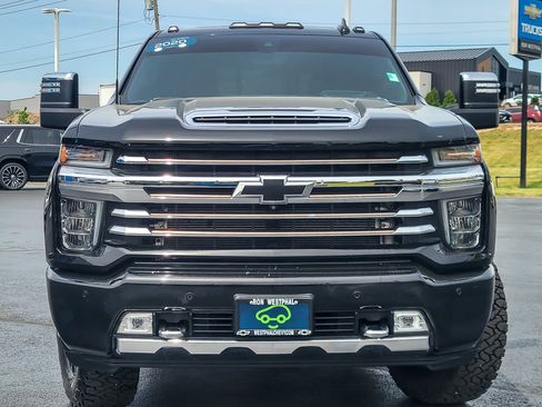 Certified 2020 Chevrolet Silverado 2500 High Country w/ Technology Package AWD/4WD image 4