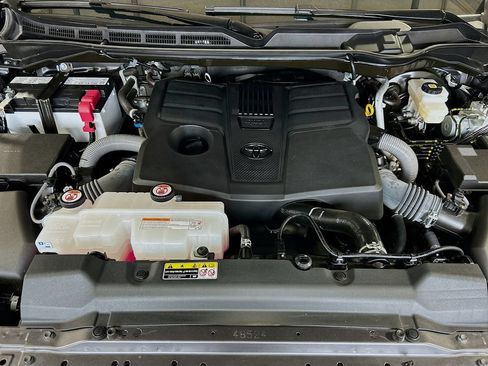 Used 2025 Toyota Tundra SR5 w/ SX Package RWD image 26