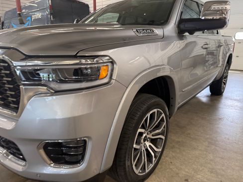 Certified 2025 RAM 1500 Tungsten w/ Off Road Group AWD/4WD image 50