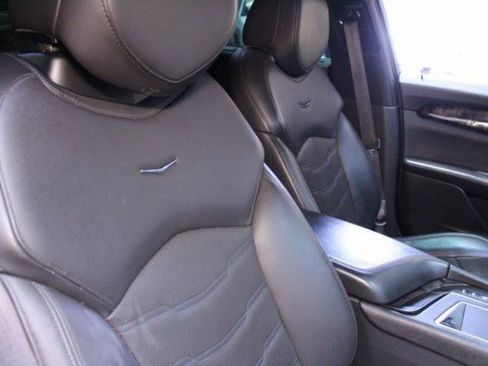 Used 2018 Cadillac CT6 Luxury w/ Active Chassis Package image 10