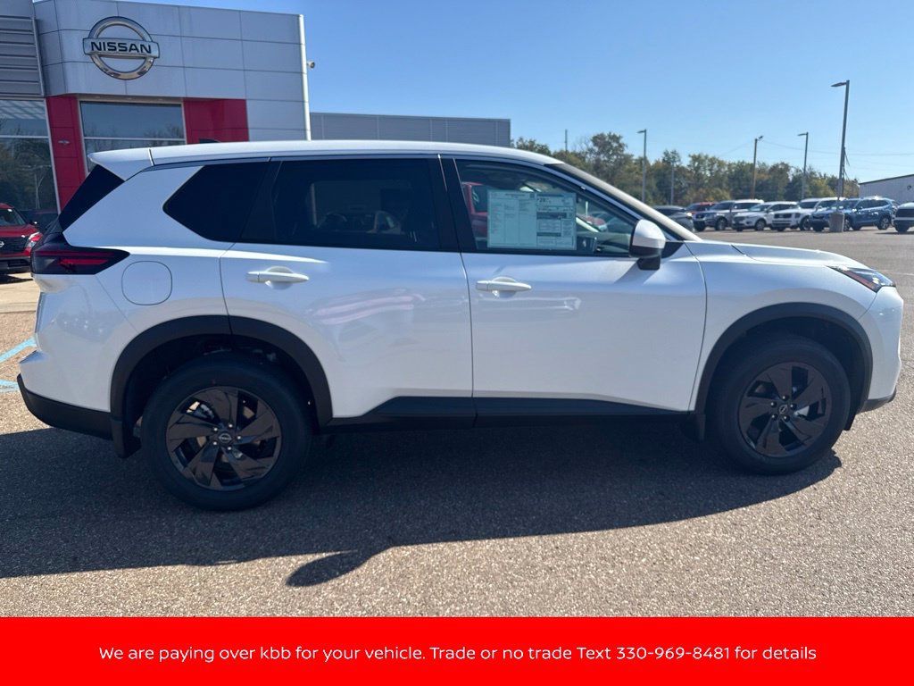 New 2027 Nissan Rogue SV AWD/4WD image 8