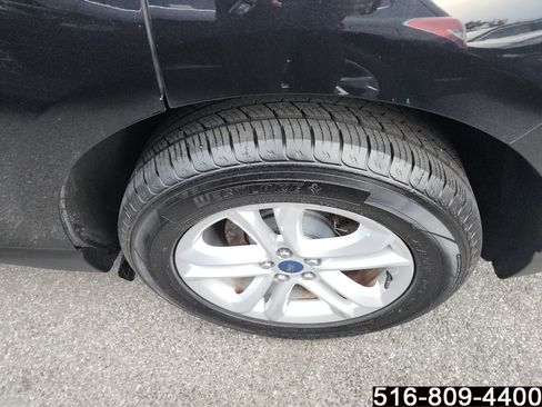 Used 2019 Ford Edge SEL w/ Equipment Group 201A image 7