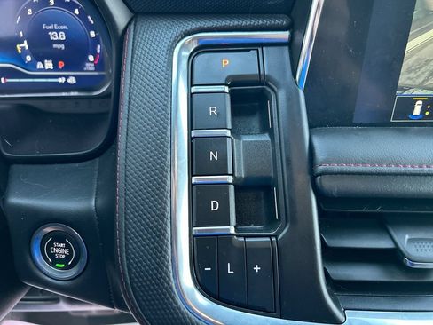 Used 2024 Chevrolet Tahoe RST w/ RST Performance Edition AWD/4WD image 16