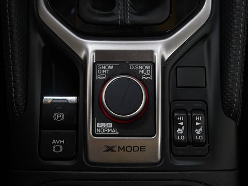 Used 2021 Subaru Forester Limited AWD/4WD image 31