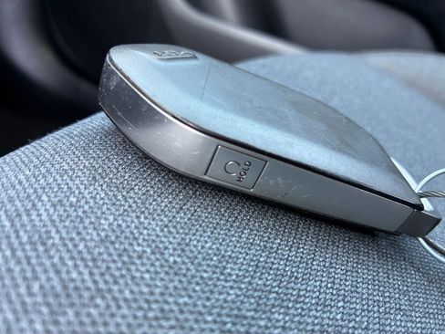 Used 2025 Kia K4 LXS image 23