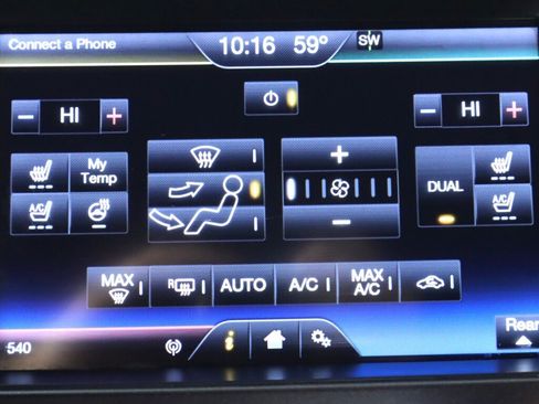Used 2016 Ford Explorer Sport w/ Equipment Group 401A AWD/4WD image 18