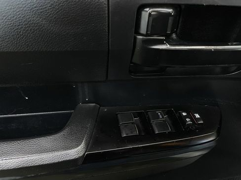 Used 2019 Toyota Tundra SR image 26