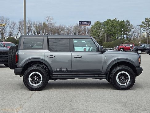Used 2023 Ford Bronco Outer Banks w/ Sasquatch Package image 6