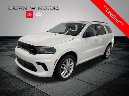 Used 2025 Dodge Durango GT AWD/4WD image 3