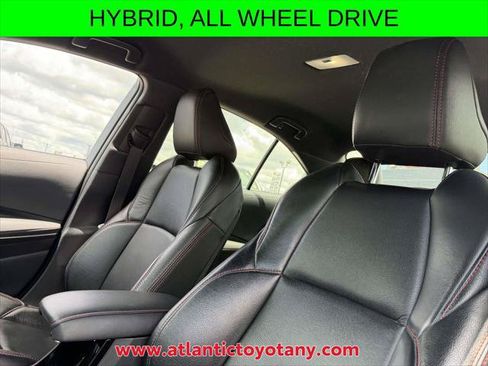 Certified 2024 Toyota Corolla SE AWD/4WD image 19