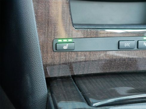 Used 2007 BMW 530xi Sedan image 27