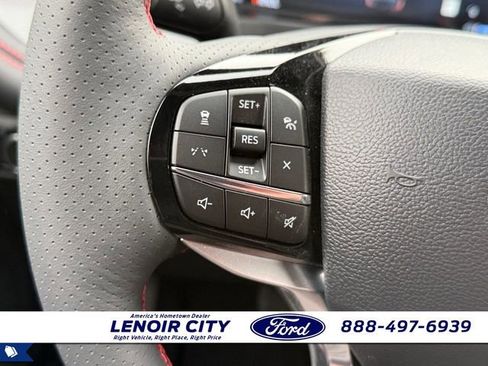 Used 2026 Ford Explorer ST-Line w/ ST-Line Street Pack image 20