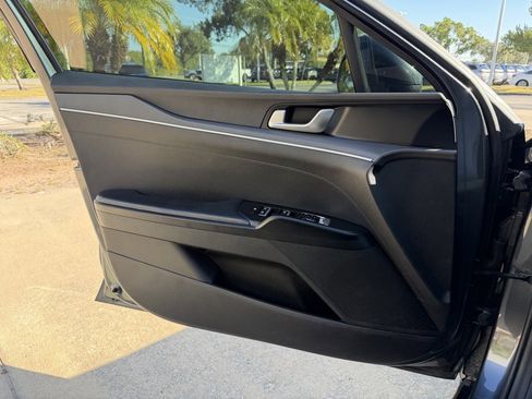 Used 2021 Kia K5 LXS image 20