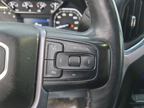 Used 2020 GMC Sierra 1500 SLE w/ SLE Value Package image 18