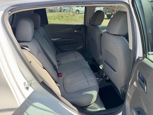 Used 2014 Chevrolet Sonic LT image 14