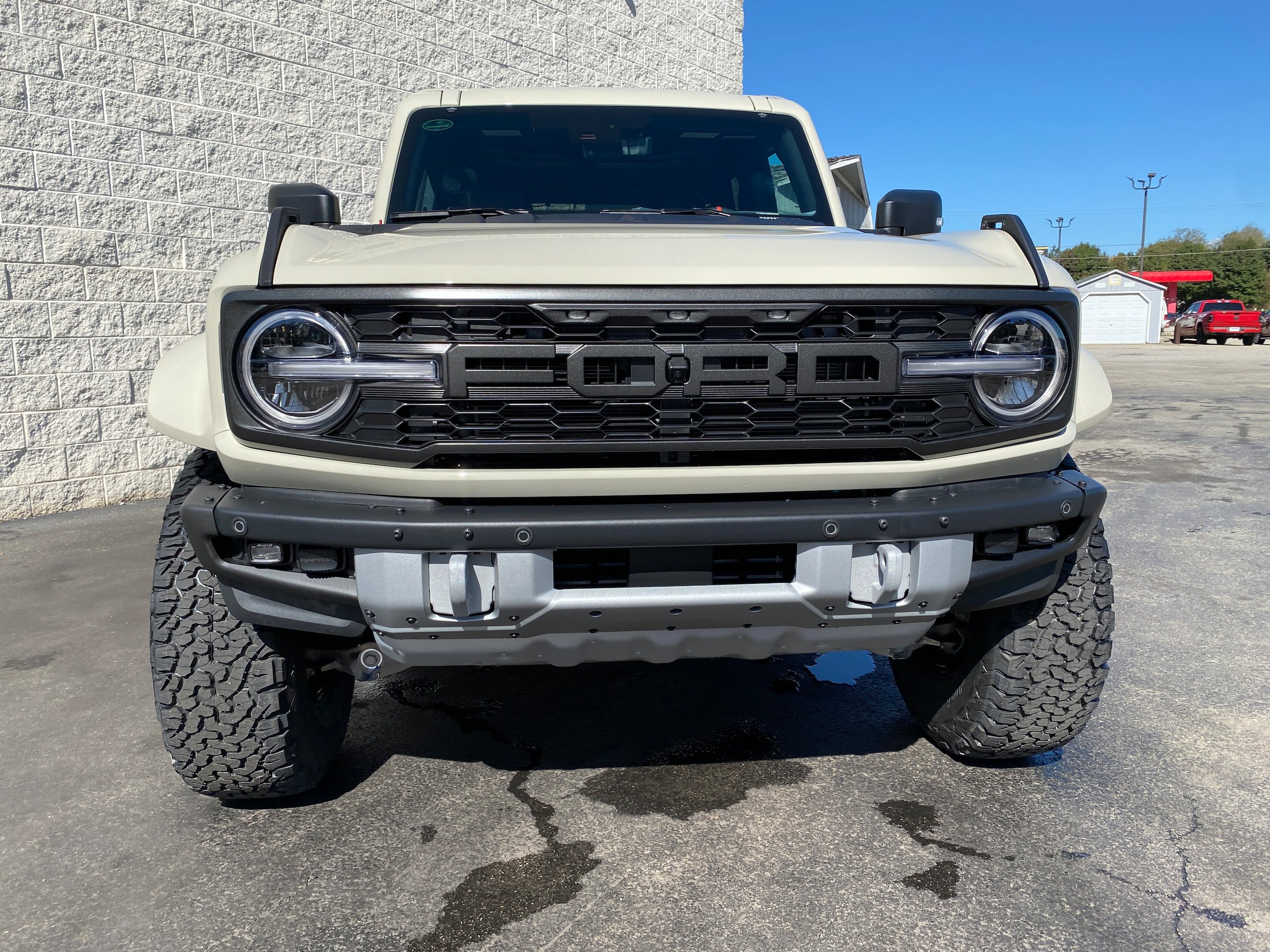 New 2026 Ford Bronco Raptor AWD/4WD image 15