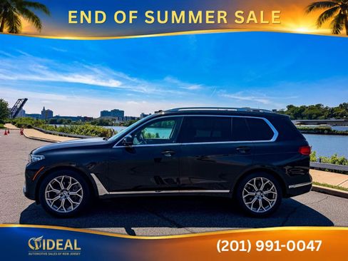 Used 2021 BMW X7 xDrive40i w/ Premium Package AWD/4WD image 8