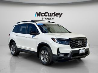 Certified 2023 Honda Passport TrailSport video 1