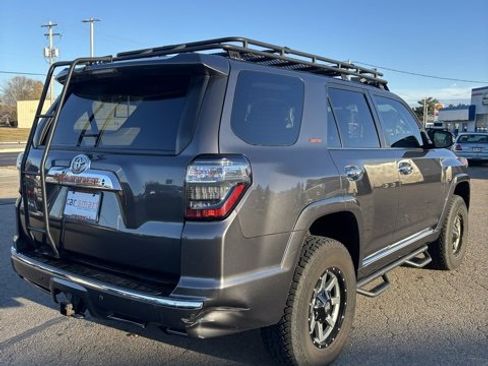 Used 2017 Toyota 4Runner Limited image 7